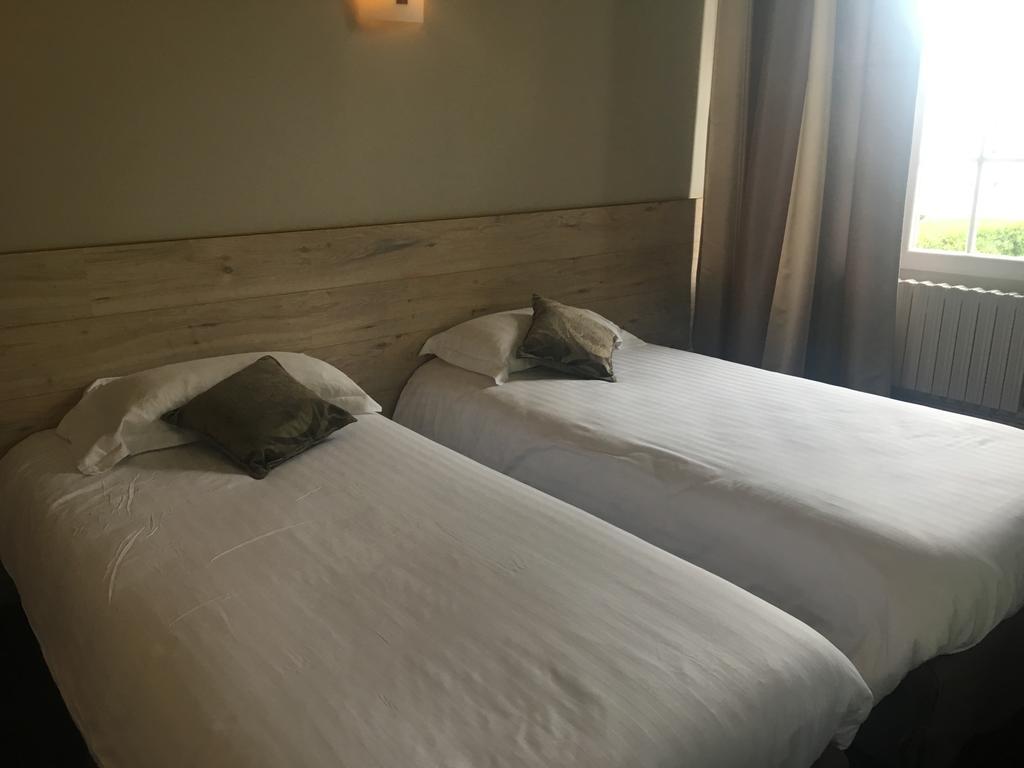 Logis La Thomasse 호텔 오리야크 외부 사진