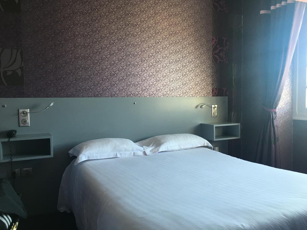 Logis La Thomasse 호텔 오리야크 외부 사진